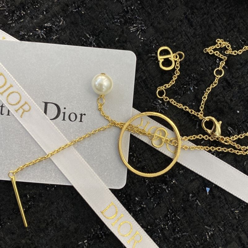 Christian Dior Necklaces